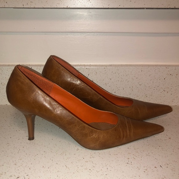 Steve Madden Shoes - Steve Madden- pointy toe pumps in cognac Steve Madden Shoes - Steve Madden- pointy toe pumps in cognac